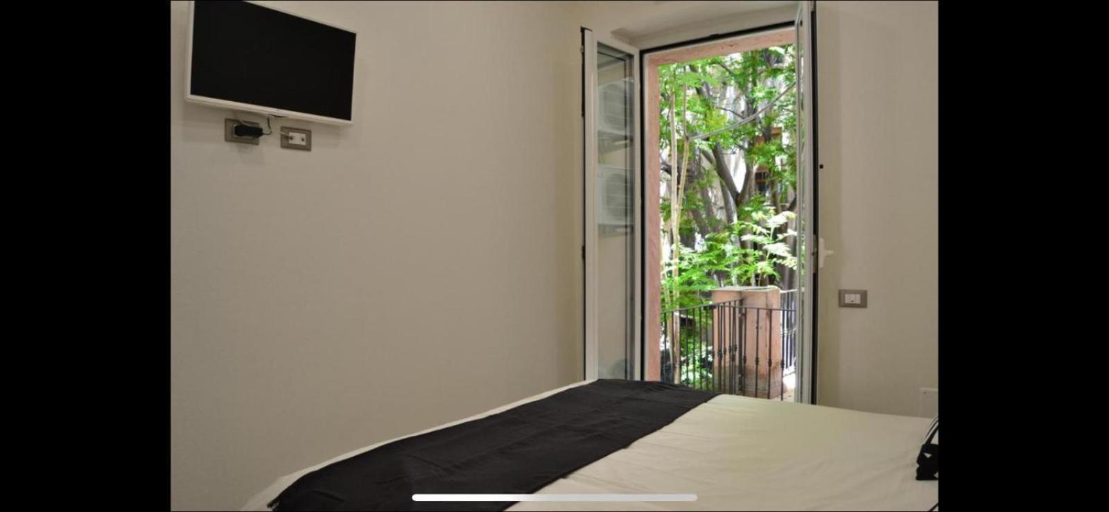 Angel Room Nel Corso กาญารี ภายนอก รูปภาพ